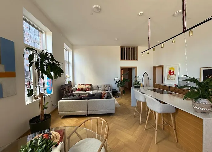 Bohemian Luxury New York Style Close To The And Fornebu